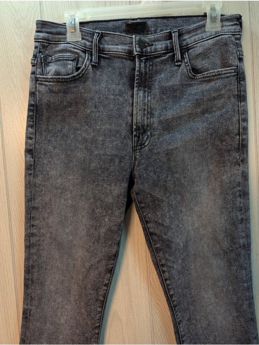 Mother Jeans The Insider Crop Step Fray in Train Stops Size 31 Black Raw Hem - Picture 3 of 13